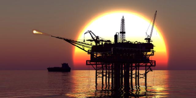 Babak Belur Perusahaan dan Miliuner Saat Harga Minyak Bertahan Murah