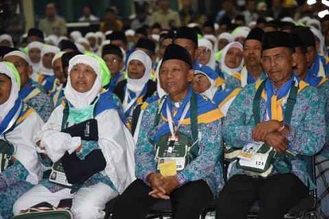 Tak Konfirmasi Pelunasan, Puluhan CJH Asal Riau Gagal Berangkat