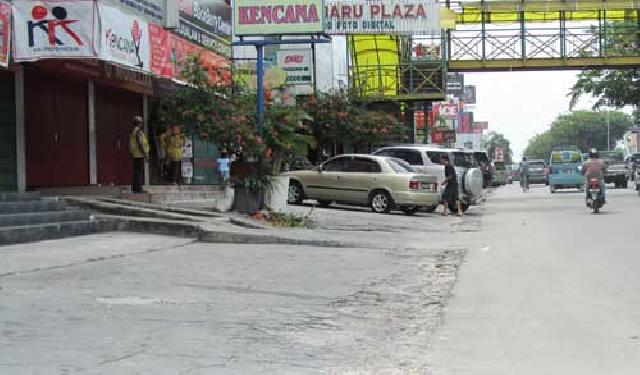 Wako Pekanbaru Wajibkan Pertokoan Semarakkan HUT RI dan PON