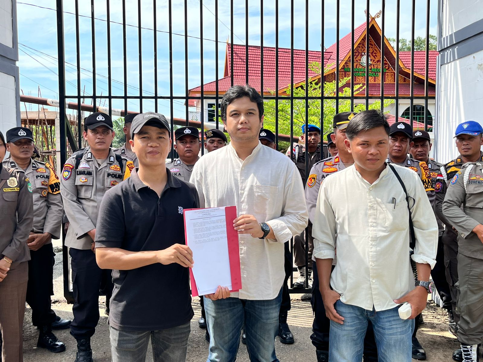 AMMAK Tuntut Kejari Rohul Selidiki Dugaan Mark Up Dana Desa untuk Bimtek