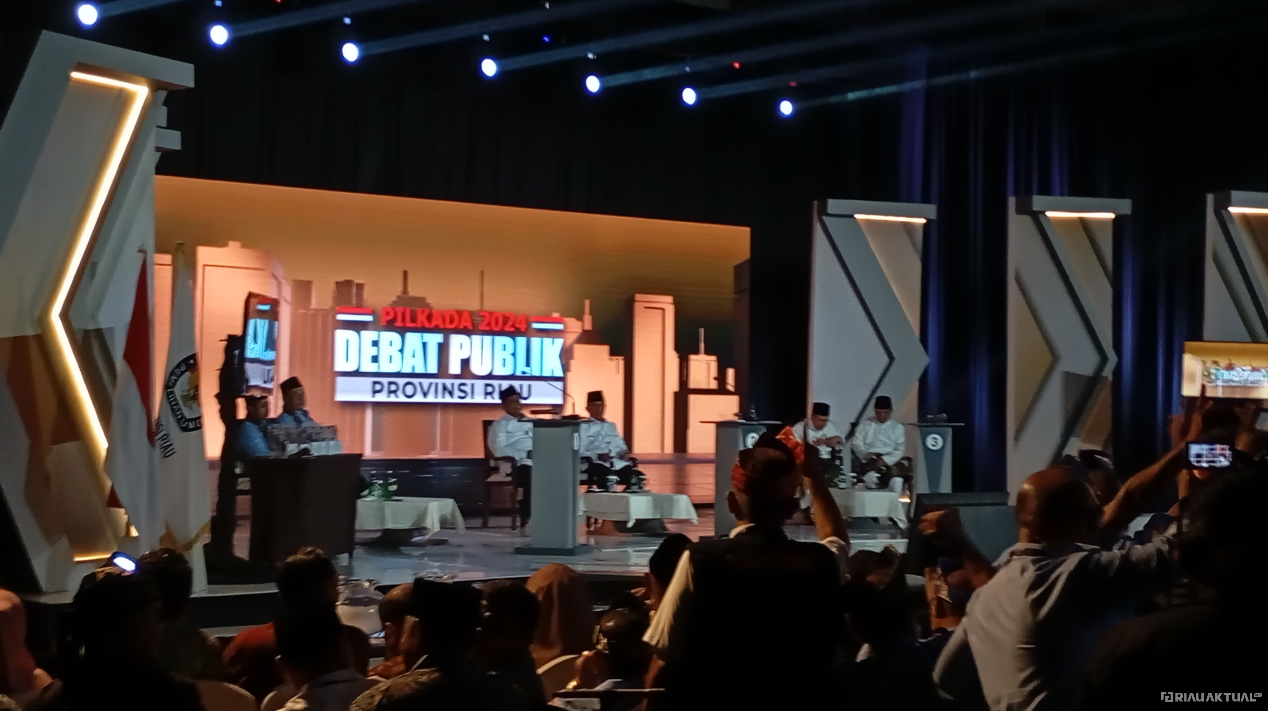 Debat Pilgub, Nasir: Bang Syamsuar Izinkan Kami Pimpin Riau, Dik Wahid Tunggu Dulu