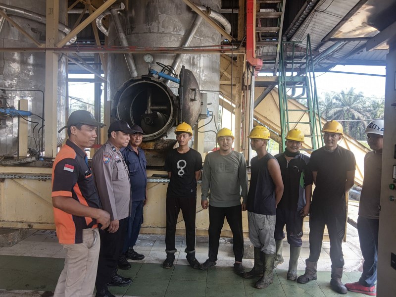 Karyawan PKS PT. Doton Putra Kandis Diberi Imbauan Aktif Jaga Kamtibmas Jelang Pilkada 2024