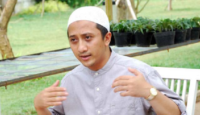 Siap Lawan Ahok, Yusuf Mansyur Gulirkan Hastag #YusufPelayanJakarta