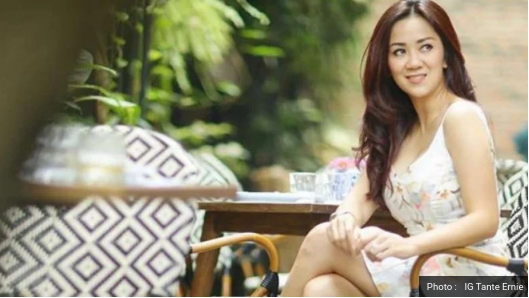 Dijuluki Pemersatu Bangsa, dr. Reisa dan Tante Ernie Bikin Meleleh Netizen