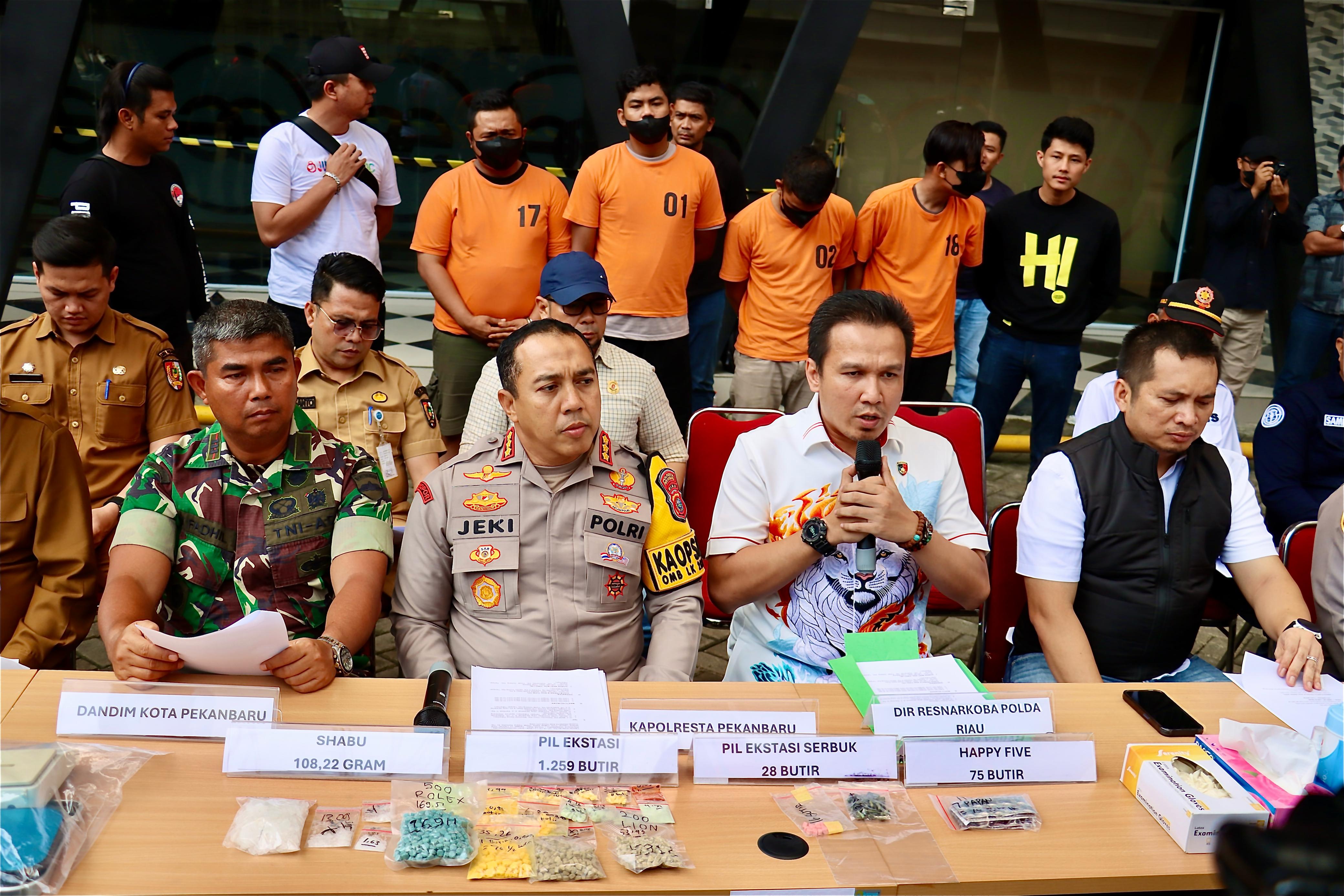 Potret Pengungkapan Kasus Perederan Narkoba di Tempat Hiburan Malam Axelle