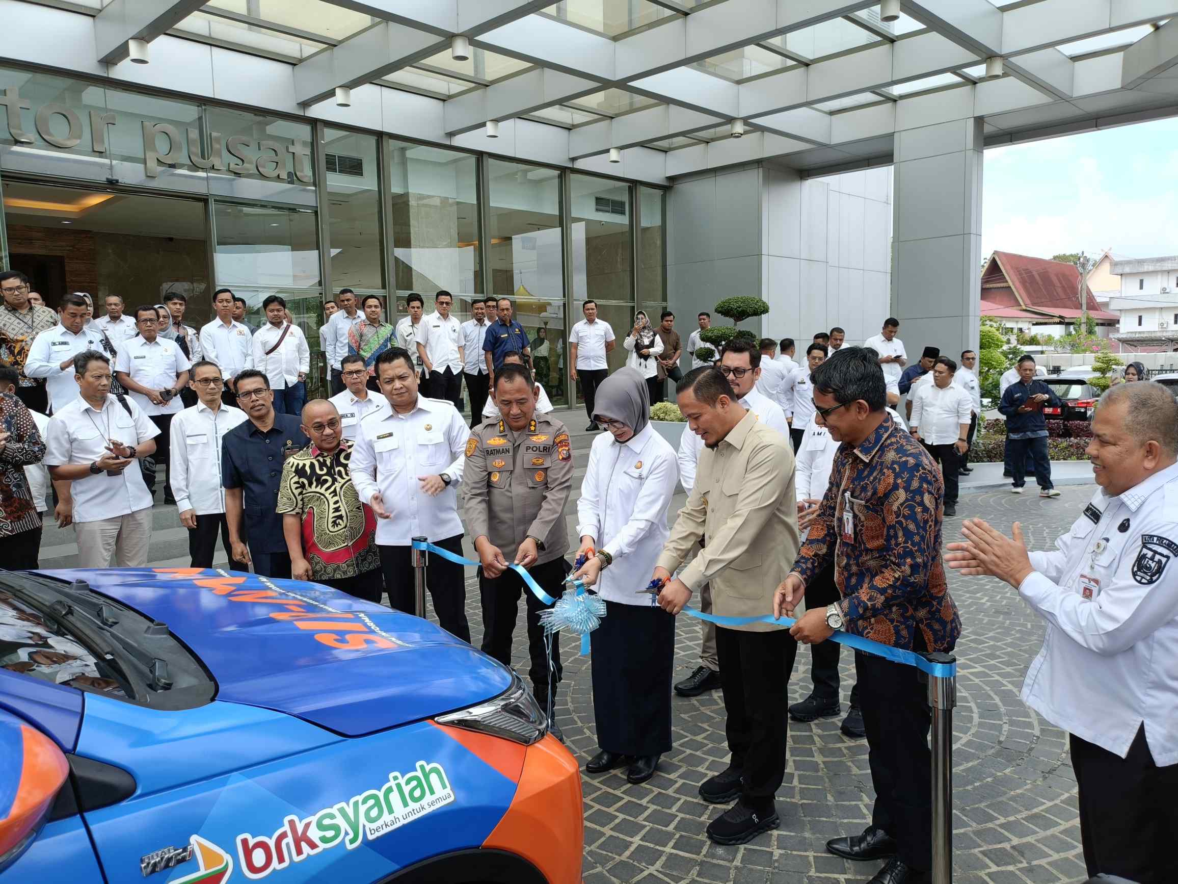 Gandeng BRK Syariah, Pemko Pekanbaru Launching Mobil Layanan NIB, NPWP Keliling