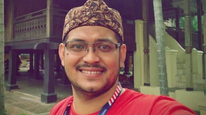 Berkat Ngeblog, Guru Honorer Ini Digaji Rp3 – 5 Juta/Bulan