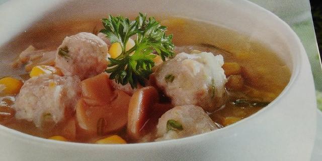 Resep Hangat dan gurih untuk berbuka, sup jagung bakso ayam