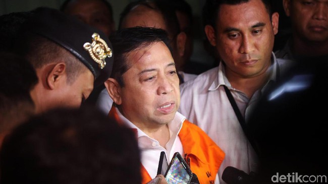 Cerita Novanto di Rutan KPK: Cuci Piring hingga Salat Bareng