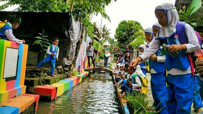 Sungguh Kreatif, Warga Sulap Selokan Jadi Wahana Edukasi