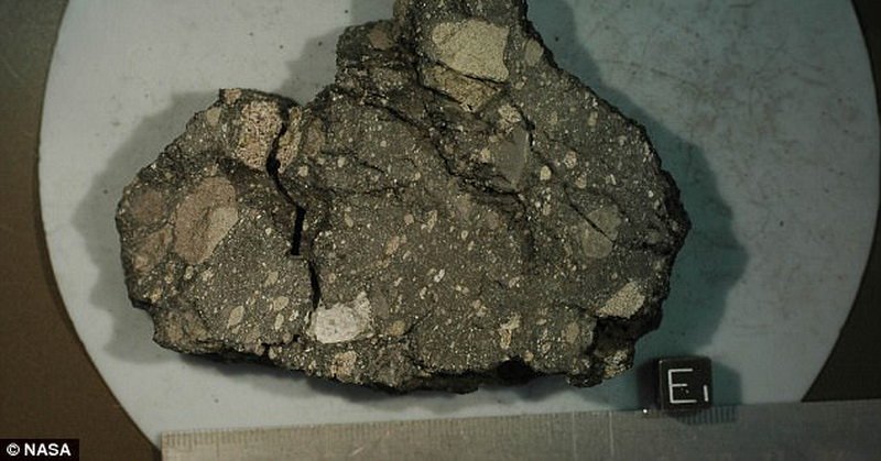 Benarkah Dahulu Bulan Dapat Dihuni Manusia? Ini Penjelasan Ilmuwan