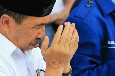 Syamsuar Doakan Ipda Auzar Dari Mekah