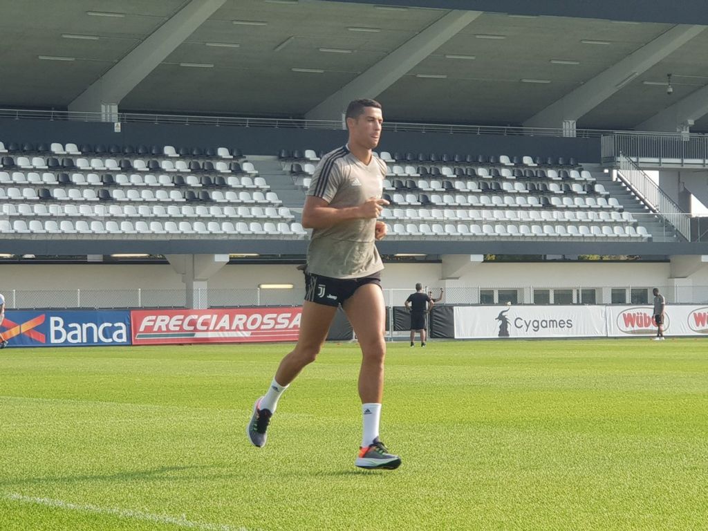 Para Pemain Juventus Geleng-Geleng Kepala Lihat Porsi Latihan Ronaldo
