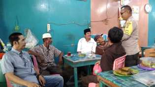 Polsek Tanah Merah Ajak Warga Desa Tanah Merah Tingkatkan Keamanan Jelang Pilkada 2024