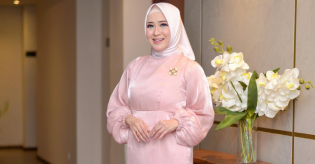 Suami Okie Agustina Disinyalir Main Api Asmara