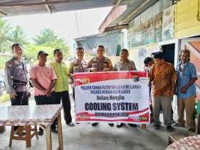 Polsek TPTM Sampaikan Pesan Pilkada Damai di Warung Kopi