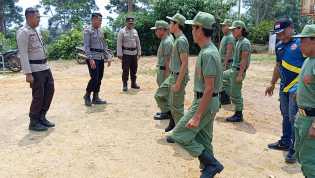 Bersama Kades, PPS dan Linmas, Polsek Kelayang Sambangi Warga Talang Perigi