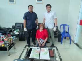 Nekat, Emak-emak Asal Malaysia Selundupkan 694 Butir Ekstasi, Disembunyikan di Bra dan Celana