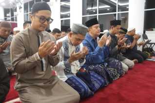 Usai Subuh, Kapolda Riau Jalan Santai bersama Kapolres dan Pj Bupati Inhil