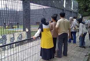 Libur Natal dan Tahun Baru, Kasang Kulim Zoo Ramai Dikunjungi Wisatawan