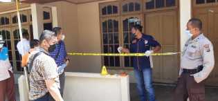 Warga Paruh Baya Ditemukan Tewas Dalam Rumah Kontrakan
