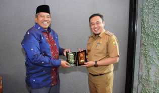 Belajar Pola Pemasaran dan Pengembangan Produk UMKM, Bupati Siak Temui Bupati Pemalang