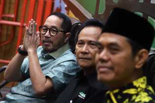 Revisi UU ASN, DPR Pertimbangkan Pengembalian Wewenang Rekrutmen ke Pemerintah Pusat