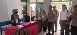 Kapolres Kuansing Ke PPK Kecamatan Inuman dalam Rangka Rapat Pleno Hitung Suara Pemilu 2024