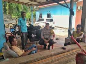 Bhabinkamtibmas Polsek TPTM Ajak Buruh Jaga Kondusivitas Jelang Pilkada 2024