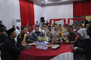 AKBP Fahrian Kumpulkan Semua Bakal Calon Bupati Inhu, Ajak Ciptakan Pilkada Damai