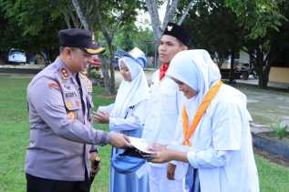Kapolres Siak Gelar 'Police Goes To School' di SMA Negeri 1 Minas