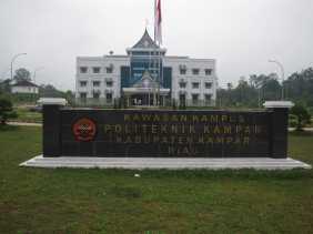 240 Anak Petani dari 15 Provinsi Lulus Beasiswa Sawit di Politeknik Kampar