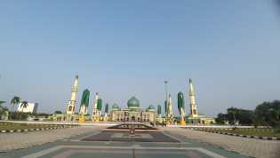 Diguyur Hujan, Kabut Asap di Pekanbaru Hilang