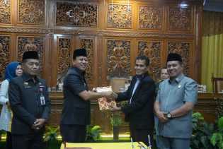 APBD Kuansing 2024 Disahkan 1,5 Triliun, Bupati Apresiasi Kerjasama DPRD