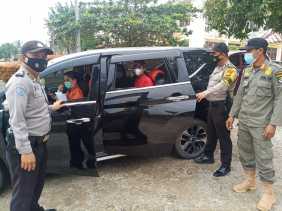 Polsek Pangkalan Kuras Buka Layanan  Antar Jemput Warga yang Ingin Divaksin