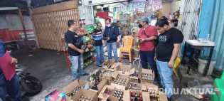 Ribuan Botol Miras Diamakan Polda Riau