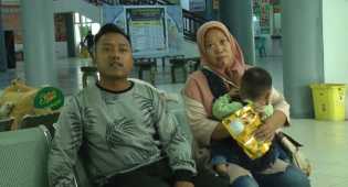 Terlantar 6 Hari karena Dicopet, Satu Keluarga Tujuan Medan Dapat Bantuan di Terminal BRPS Pekanbaru