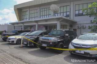 Aset Bandar Judi Online di Riau Rp57,7 Miliar, Rubicon hingga Hammer Disita Polisi