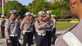 Polda Riau Batasi Jam Operasional Truk Selama Pacu Jalur 2025