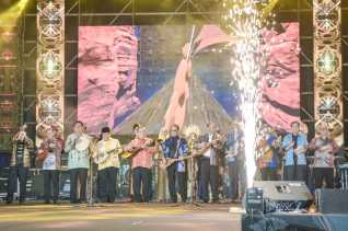 Menhub Budi Karya Puji Gebyar BBI BBWI dan Lancang Kuning Carnival di Riau