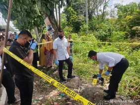 Dibungkus Tas Jinjing Hitam, Warga Kampar Temukan Jasad Bayi di Jalan Pekanbaru-Bangkinang