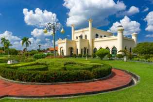 Dinas Pariwisata Siak Luncurkan Paket Wisata Tematik, Berikut Rincian dan Harganya