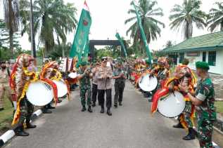 Tingkatkan Sinergitas, Kapolda Riau Sambangi  Dua Markas TNI AD di Kampar 