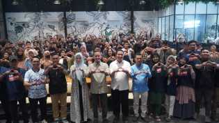 Ratusan Anak Muda Pekanbaru Deklarasi Dukung Agung Nugroho-Markarius Anwar di Pilwako 2024