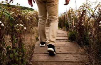 Berapa Durasi Ideal Jalan Kaki Setiap Hari Biar Badan Tetap Sehat dan Bugar?