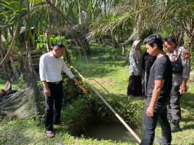 Balita Tewas Tenggelam di Lubang Galian, Polsek Pangean Lakukan Olah TKP