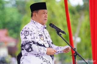 Pimpin Apel HUT PGRI, Plt Gubri Komitmen Perjuangkan Kesejahteraan Guru