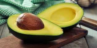 Alasan Mengapa Ibu Hamil Perlu untuk Mengonsumsi Alpukat