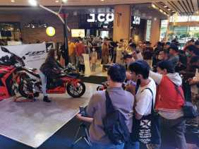 Honda Sport Motoshow 2022 Berhasil Hipnotis Pengunjung Living World Pekanbaru