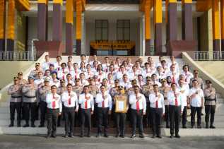 96 Personel Polri Diganjar Penghargaan Kapolda Riau Terkait Pengungkapan Narkoba